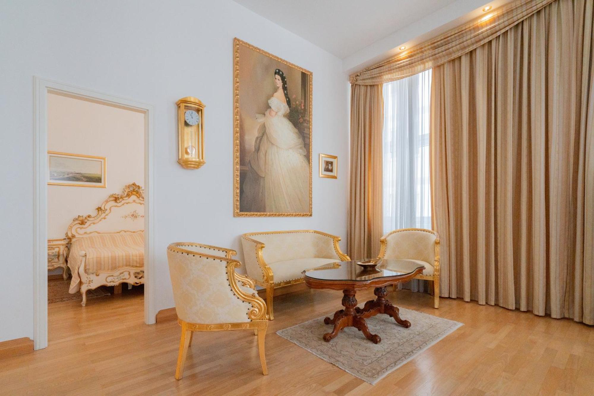 Empress Sisi Royal Apartment Wiedeń Zewnętrze zdjęcie