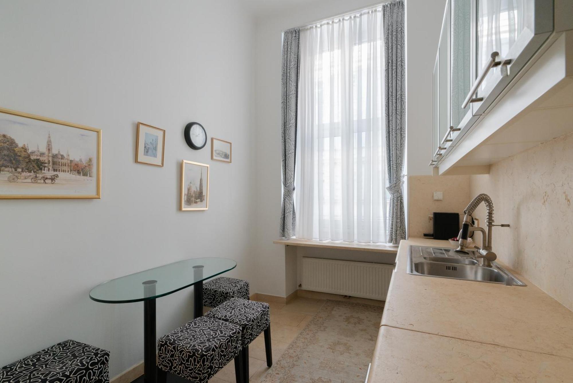 Empress Sisi Royal Apartment Wiedeń Zewnętrze zdjęcie
